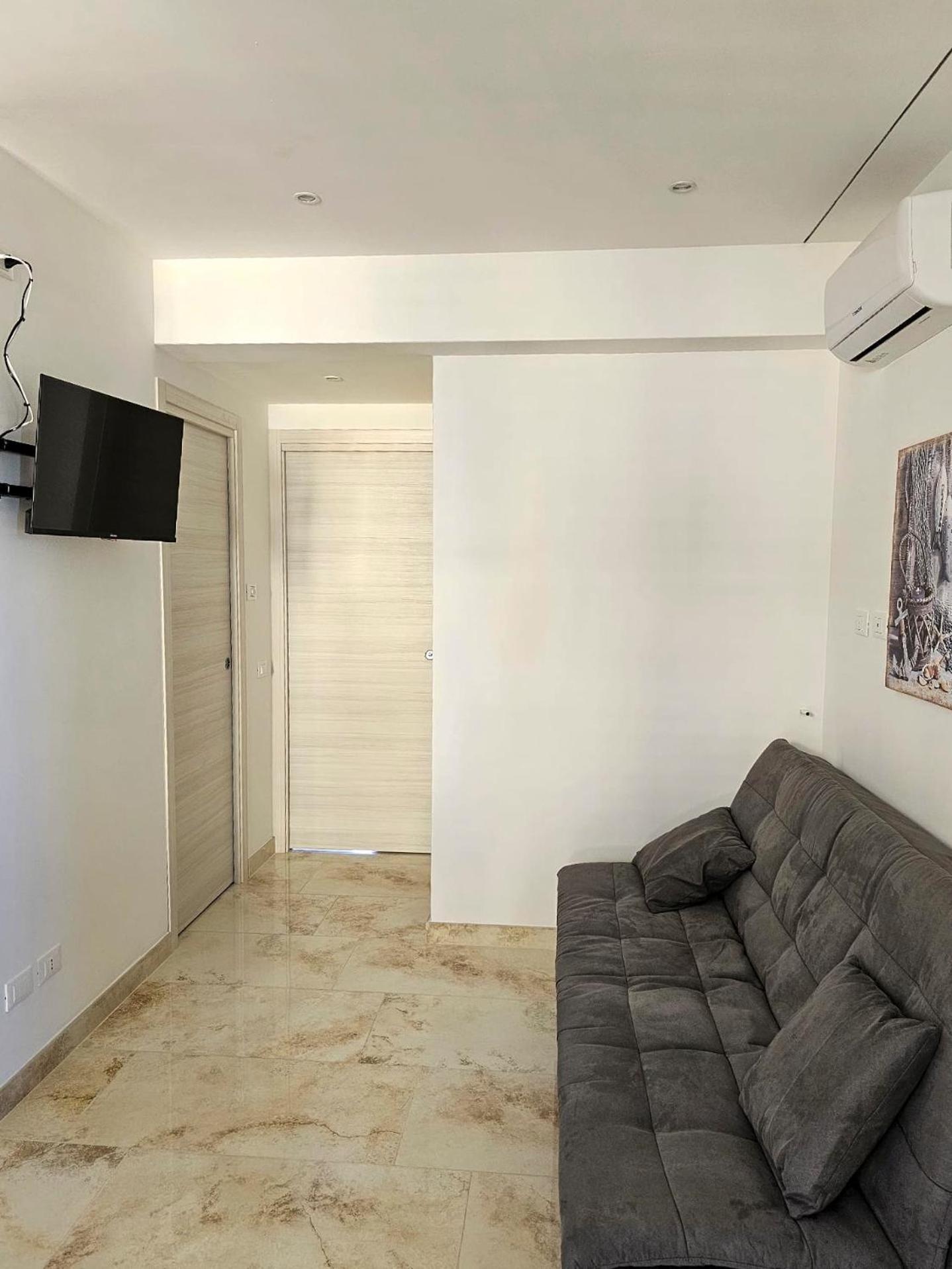 Aphrodite'S Apartment Ad Aspra バゲリーア エクステリア 写真